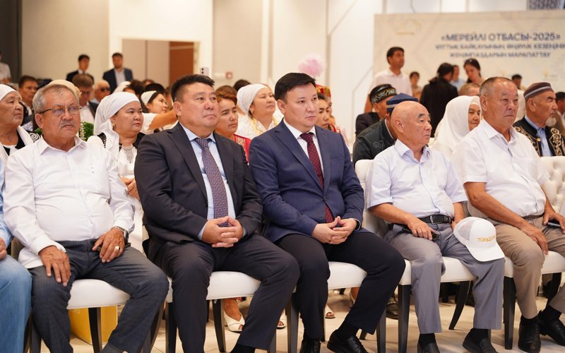 Түркістанда облыстық «Мерейлі отбасы – 2025» ұлттық байқауының жеңімпаздары марапатталды  