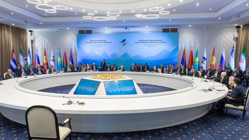Бектенов Еуразиялық үкіметаралық кеңестің кеңейтілген құрамдағы отырысына қатысты