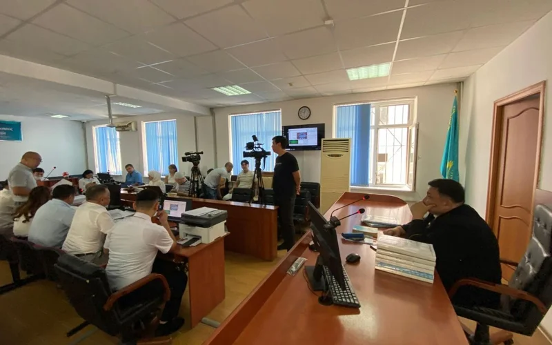 Адвокаты обвиняемого подали ходатайство и показали в суде видео после покушения на Руслана Берденова