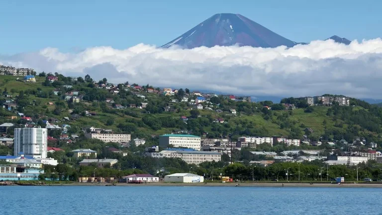 Режим ЧС из-за землетрясения ввели на Камчатке 