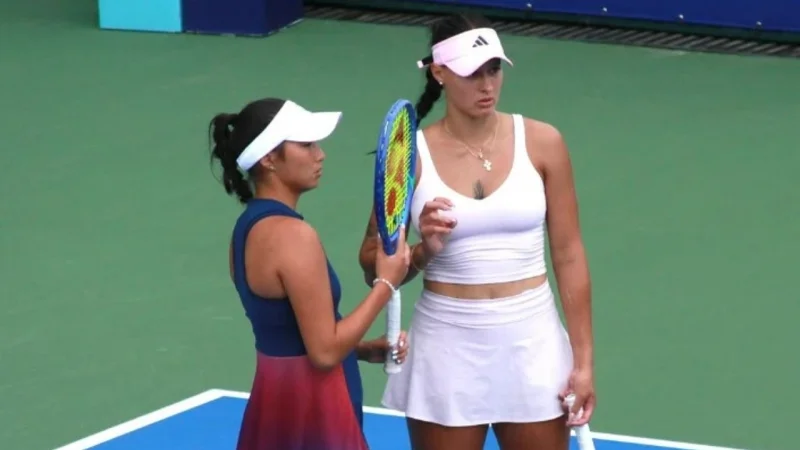 Казахстанские теннисистки вышли в финал Кубка Президента в Астане