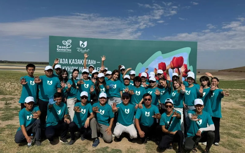 В Шымкенте прошли работы по очистке в рамках экологической акции «Taza Alem»