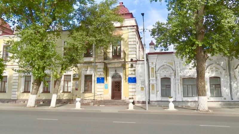 Здание торгового дома купца Дерова 