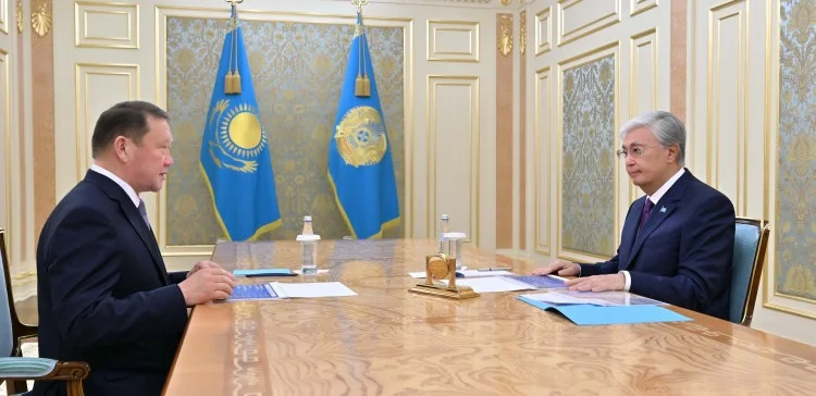 Глава государства принял акима Костанайской области Кумара Аксакалова