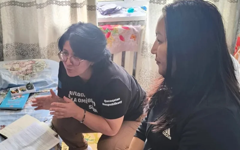 Мальчик, выброшенный из окна матерью в Павлодаре, хочет жить в селе