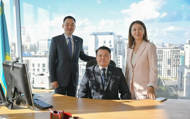 Руслан Желдибай представил новых руководителей РТРК «Казахстан» и Первого канала «Евразия»