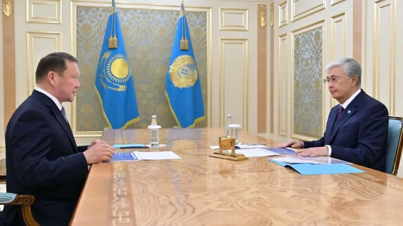 The Head of State received governor of Kostanay region Kumar Aksakalov who reported on the development of the region for the first half of the year and plans for period ahead, Kazinform News Agency reports quoting the Akorda press service.