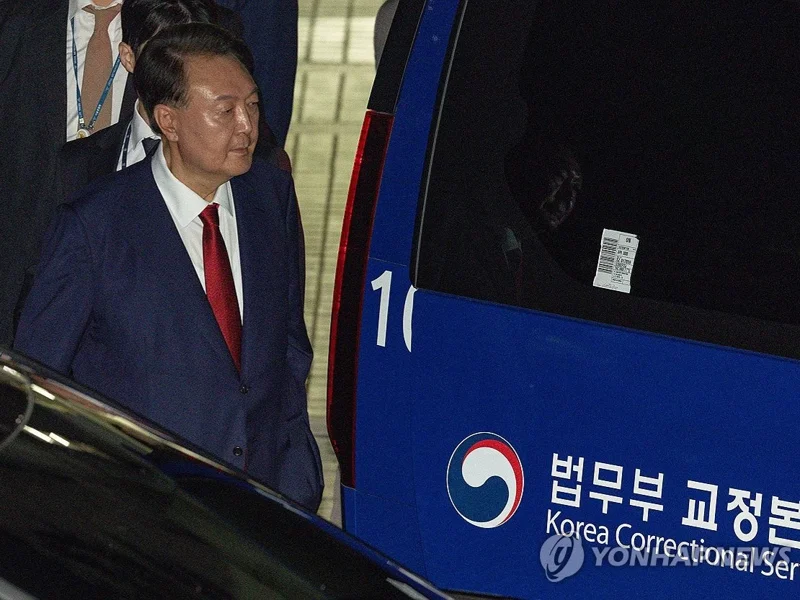 Yoon Suk Yeol