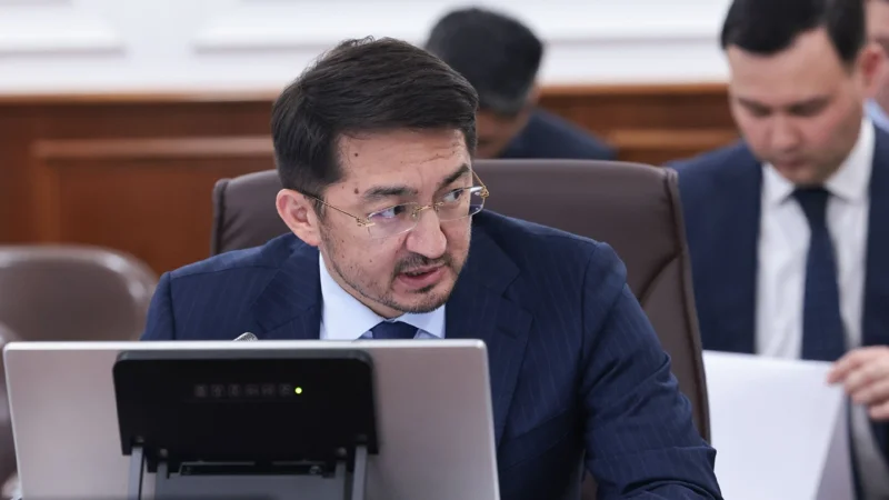 министр цифрового развития, инноваций и аэрокосмической промышленности РК 