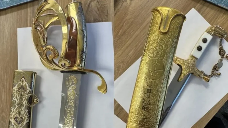 Сабли, монеты и другие возвращенные активы продали за 10 млн тенге на торгах