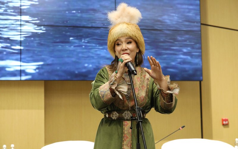 Абай руханияты: «Бәйтерек» холдингі қызметкерлері ақын мұрасын дәріптеді 