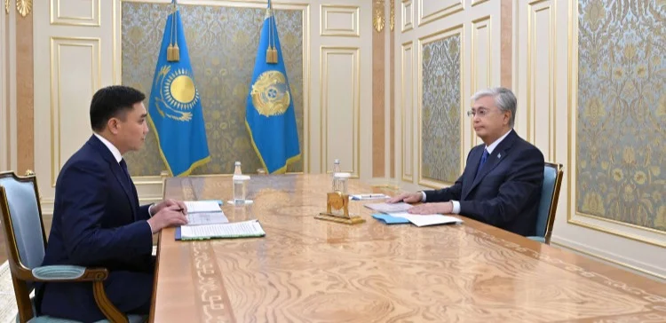 Президент принял акима города Шымкента Габита Сыздыкбекова