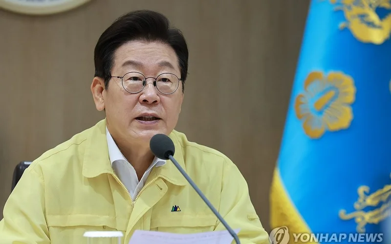 韩国当天起进行为期四天的“乙支演习”。李在明说，望民官通过此次演习检查安全态势，进一步提升应急处突能力，并取得实质性成果。
