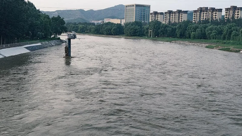 China sees extreme rainfall in flood-control period