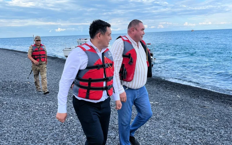 Alakól – elimizdiń týrıstik brendi: depýtat ınfraqurylymdy damytý mańyzyn atap ótti
