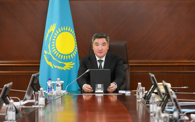 Премьер-министр, Бектенов