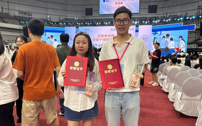 Қазақстандық студенттер Қытайдағы ғылыми жарыста екі алтын медаль жеңді