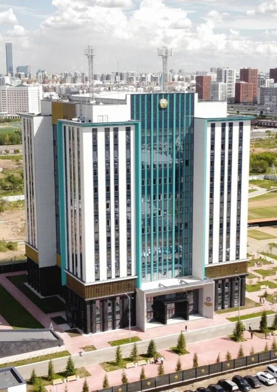 President surveys new building of National Security Committee Department in Astana 
