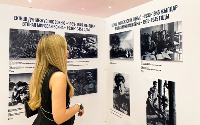 Выставка «История Казахстана в фотографиях Kazinform» открылась в Астане Выставка «История Казахстана в фотографиях Kazinform» открылась в Астане
