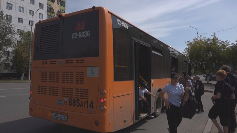 Оптимизация общественного транспорта обернулась массовыми жалобами в Павлодаре Оптимизация общественного транспорта обернулась массовыми жалобами в Павлодаре