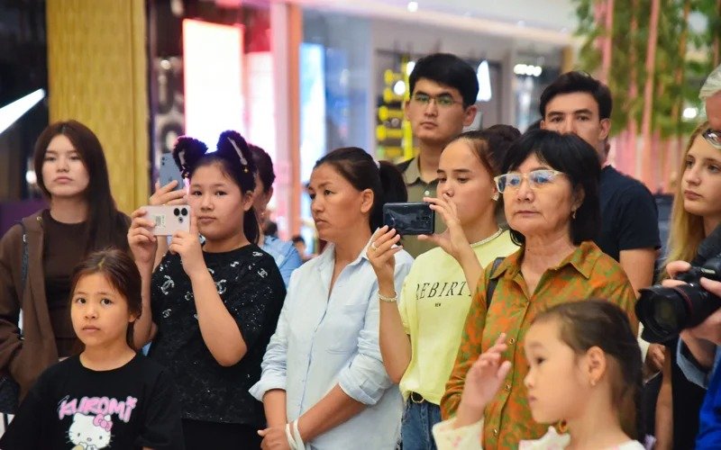 ‘History of Kazakhstan in Photographs of Kazinform’ exhibition unveiled at MEGA Silk Way in Astana