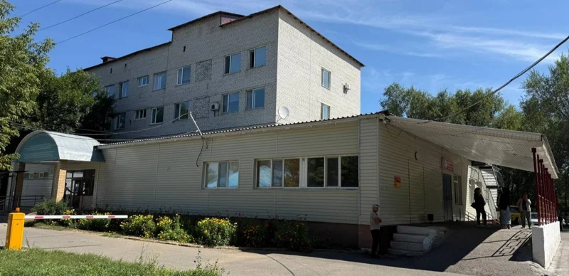 Besterektegi jol apaty: zardap shekkender eki otbasynyń balalary