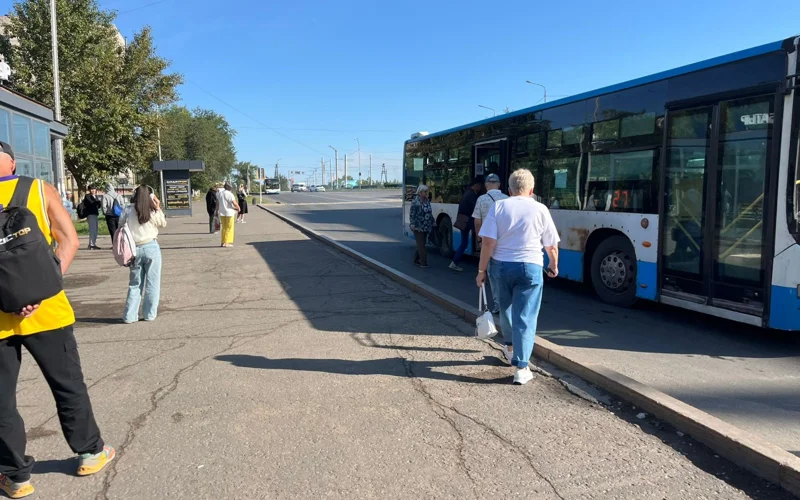 Оптимизация общественного транспорта обернулась массовыми жалобами в Павлодаре