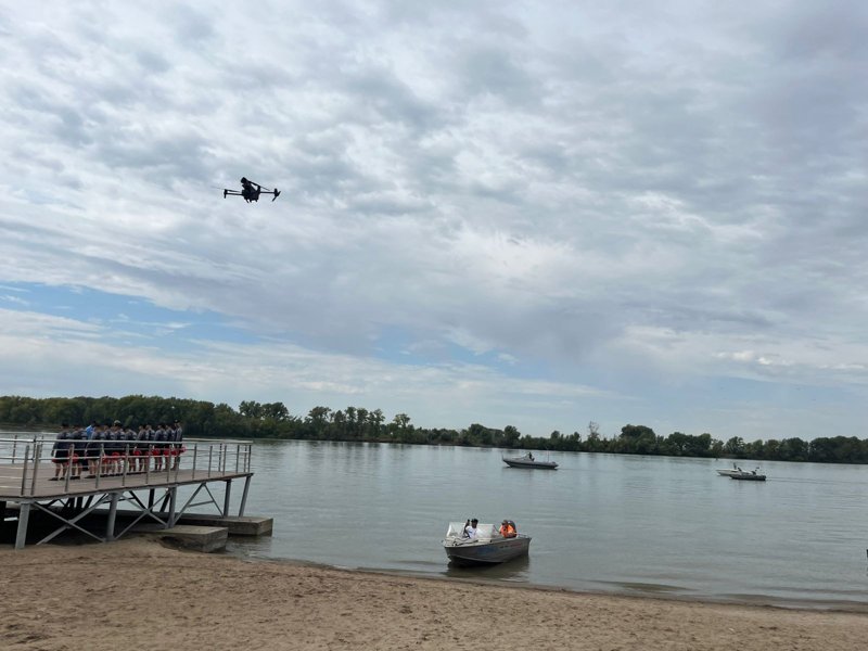 Спасатели при помощи дрона будут следить за безопасностью на городском пляже в Павлодаре Спасатели при помощи дрона будут следить за безопасностью на городском пляже в Павлодаре