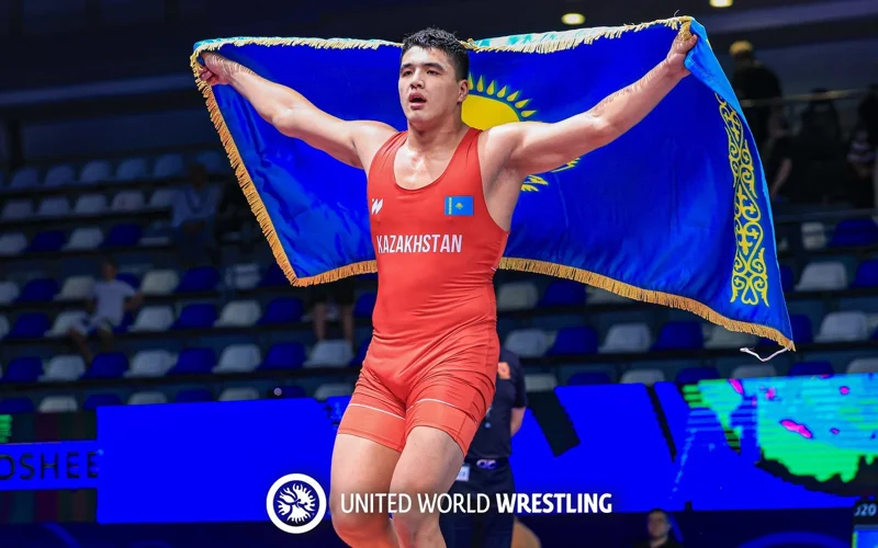 Kazakh freestyle wrestlers haul 5 medals at U20 World Championships