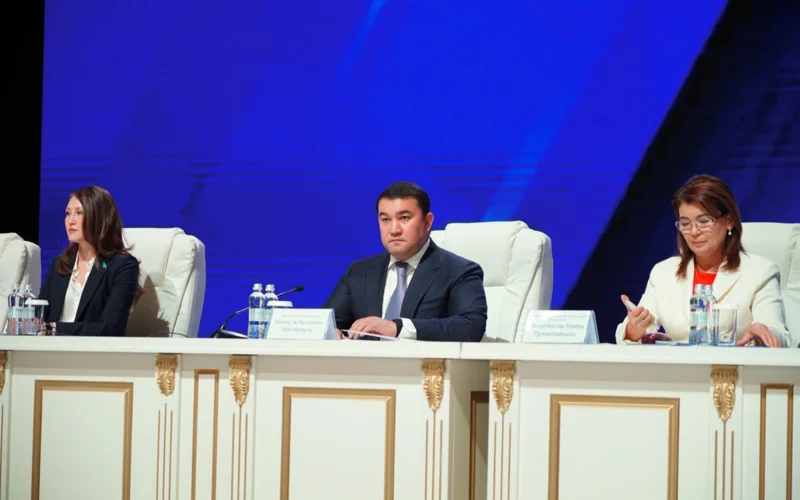 Túrkistanda dástúrli tamyz konferentsııasy ótti: jańa oqý jyly – jańa mindetter kezeńi