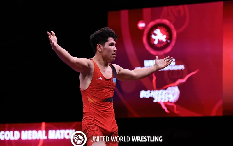Борец Диас Сейткалиев стал серебряным призером чемпионата мира U20