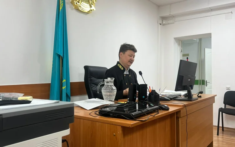 Qazaqtyń Robın Gýdy: «Elge kómek» qorynyń basshysyna qandaı aıyp taǵyldy 