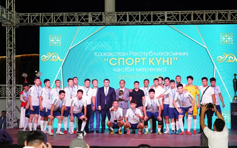 «Túrkistan Arena» stadıonynda «Sport kúni» merekesi