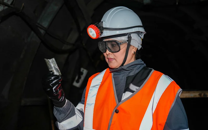  Айнур Дуйсенбаева 