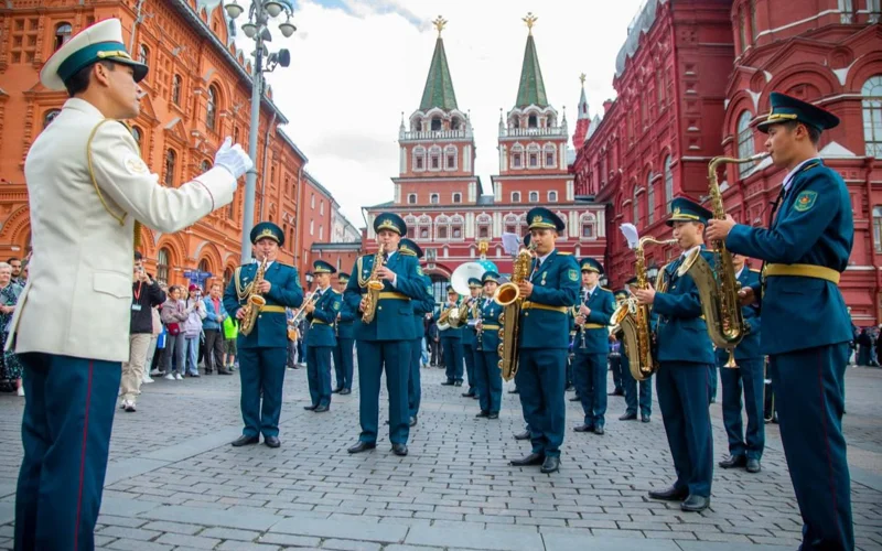 Қазақстан Қарулы күштерінің шығармашылық ұжымы Мәскеуде қошеметке ие болды 