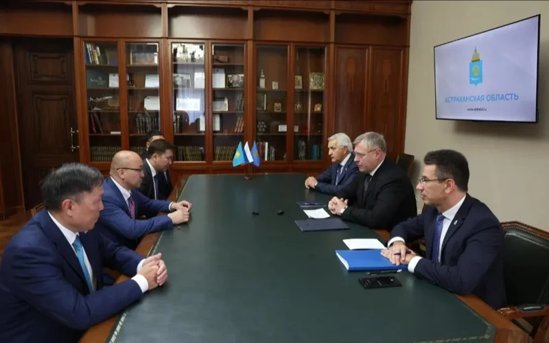 Kazakh Ambassador to Russia and Astrakhan region governor discuss cooperation