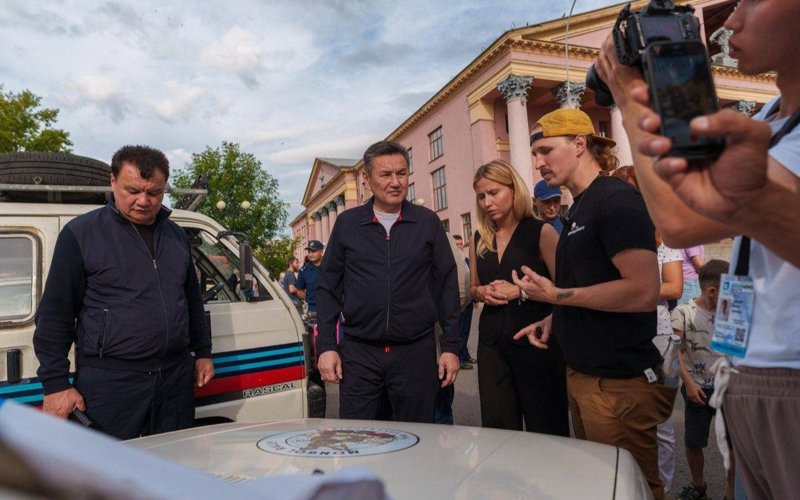30 елден жиналған автоэкспедиция қатысушылары Өскеменге келді 30 елден жиналған автоэкспедиция қатысушылары Өскеменге келді