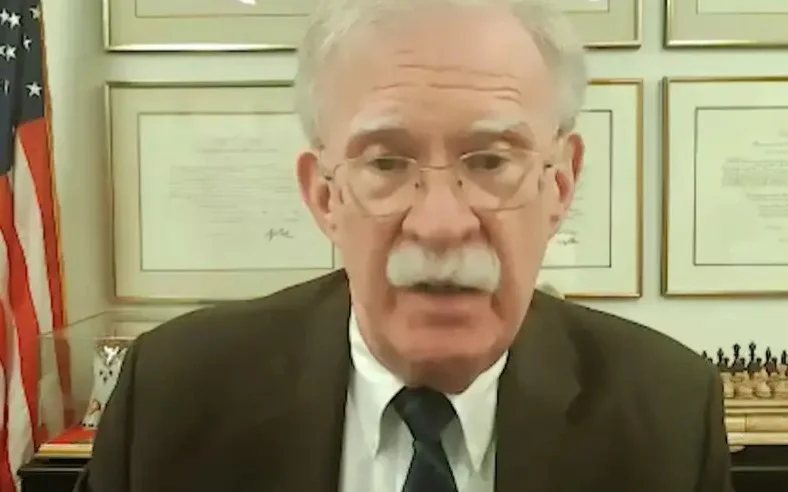 У бывшего советника Трампа по нацбезопасности Джона Болтона прошли обыски