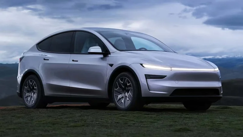 Tesla Model Y L elektromobılderine JI-ge negizdelgen daýys kómekshileri paıda bolady
