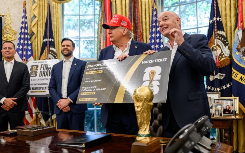 Trump and FIFA President discuss 2026 World Cup, billions in economic gains expected U.S. President Donald Trump and FIFA President Gianni Infantino