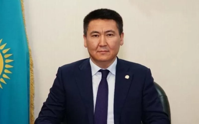Berik Oraluly JAKENOV Berik Oraluly JAKENOV