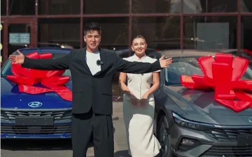 Блогеры Жанабыловы объявили розыгрыш на 10 авто: Минтуризма начало проверку