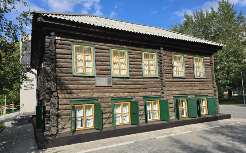 История дома Достоевского: музей в сердце Семея