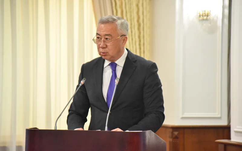 министр национальной экономики 