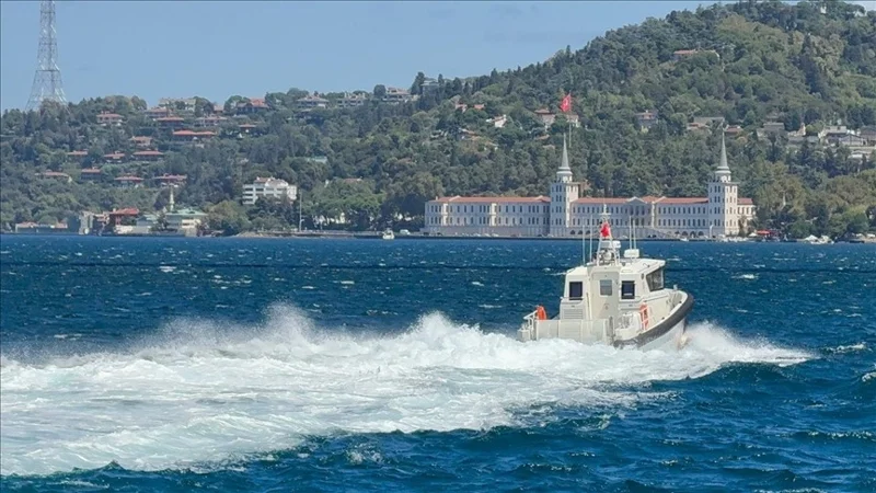 Russian swimmer goes missing during 37th Istanbul Cross-Continental Swimming Race