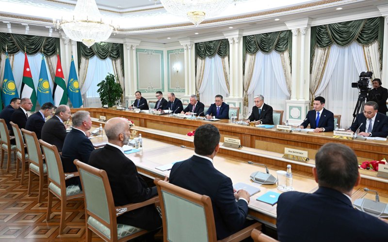 Қазақстан Президенті мен Иордания Королі кеңейтілген құрамда келіссөз жүргізді Қазақстан Президенті мен Иордания Королі кеңейтілген құрамда келіссөз жүргізді