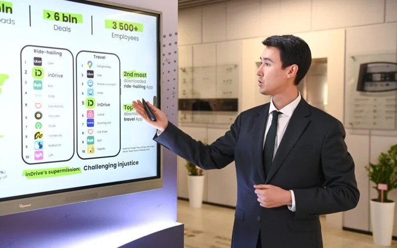 President Kazakh President, Jordan’s King tour Astana Hub innovation cluster in Kazakh capital