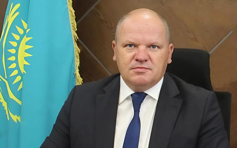 МАЛАХОВ Дмитрий Михайлович МАЛАХОВ Дмитрий Михайлович
