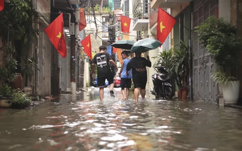 9 человек погибли в результате тайфуна «Кадзики» во Вьетнаме и Таиланде