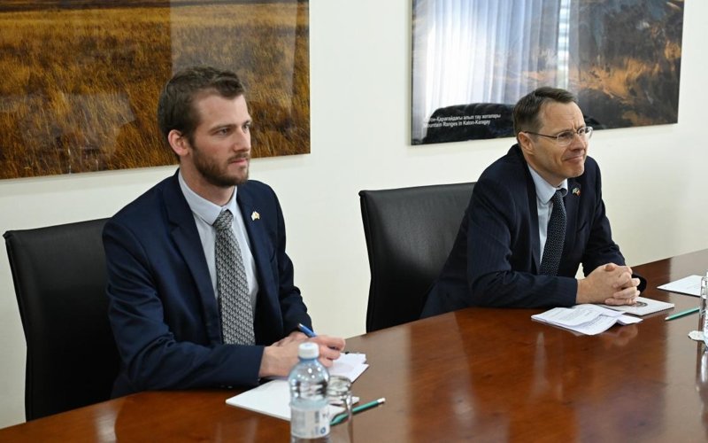Бельгияның жаңа Елшісі Қазақстан СІМ-де сенім грамоталарының көшірмелерін табыстады Бельгияның жаңа Елшісі Қазақстан СІМ-де сенім грамоталарының көшірмелерін табыстады